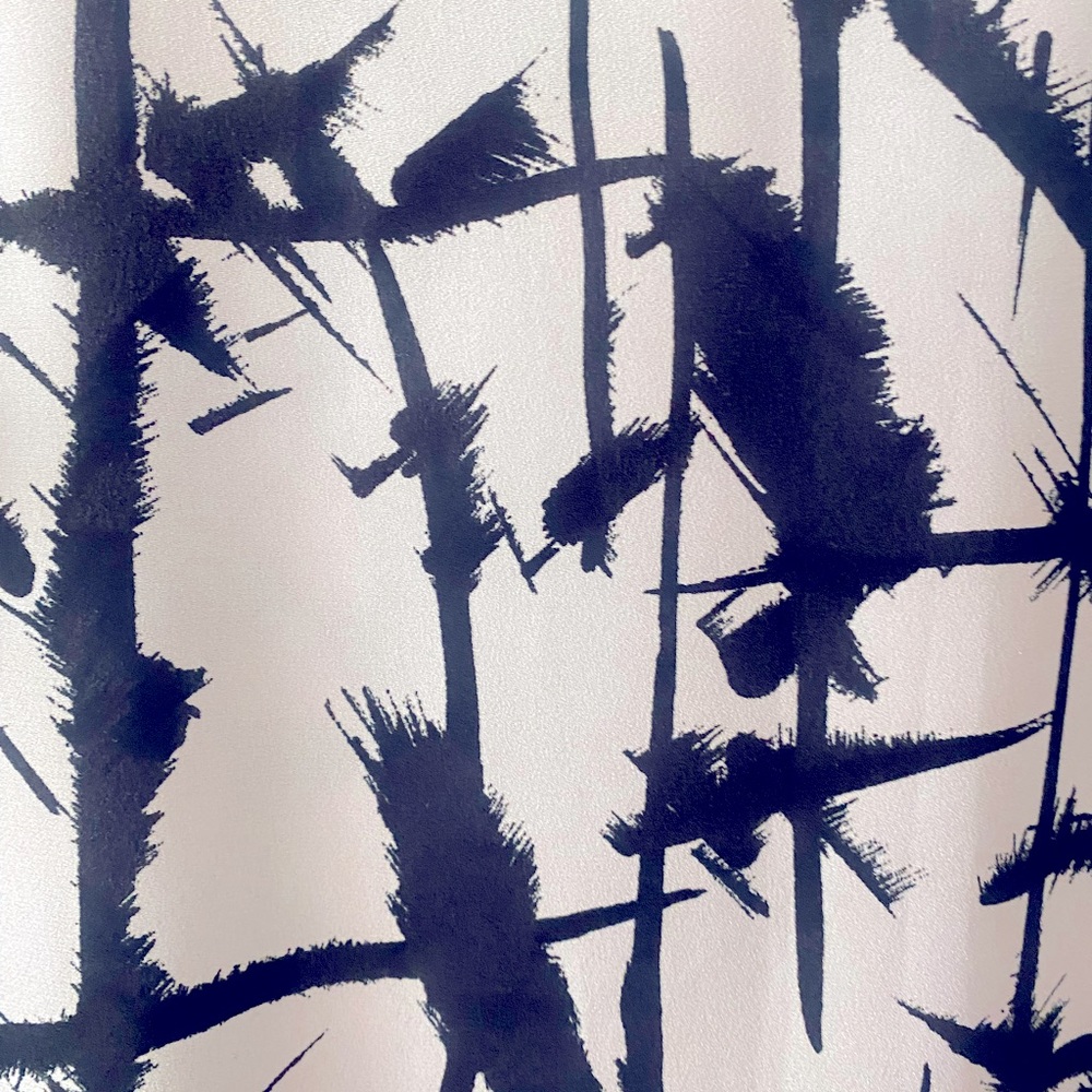 Abstract print BCBGMAXAZRIA dress - Picture 4 of 4